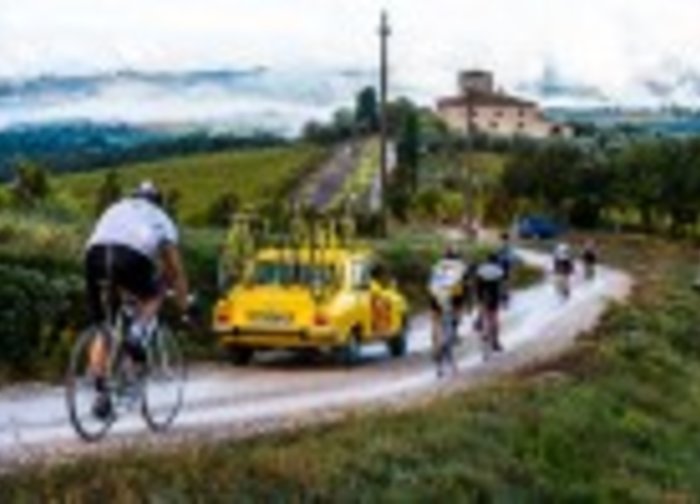  Vintažinių dviračių pedalus mins siekdami palengvinti sergančių mažųjų palangiškių kasdienybę
