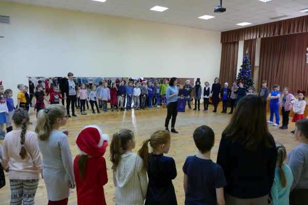 Pasveikinti ir apdovanoti geriausi moksleivių darbai dalyvavę civilinės saugos piešinių konkurse...