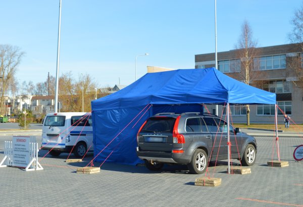 Palangoje darbą pradėjo mobilioji tepinėlių COVID-19 ligos laboratoriniams tyrimams atlikti...