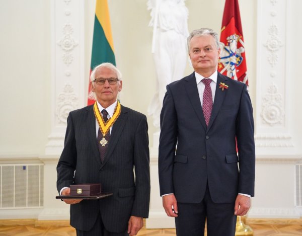 Palangos miesto garbės piliečiui prof. habil. dr. Vladui Žulkui įteiktas Lietuvos didžiojo...