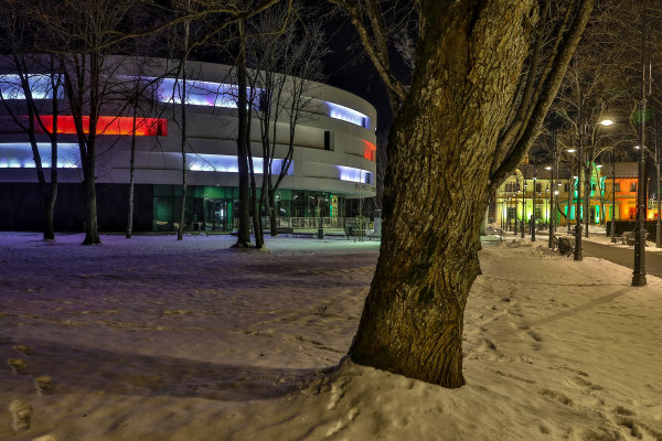 Palangos koncertų salė nušvito tautinės Baltarusijos vėliavos spalvomis