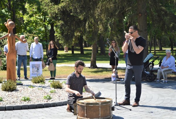 Skulptoriaus Antano Mončio gimimo 100-mečio proga – šventinis minėjimas Palangoje
