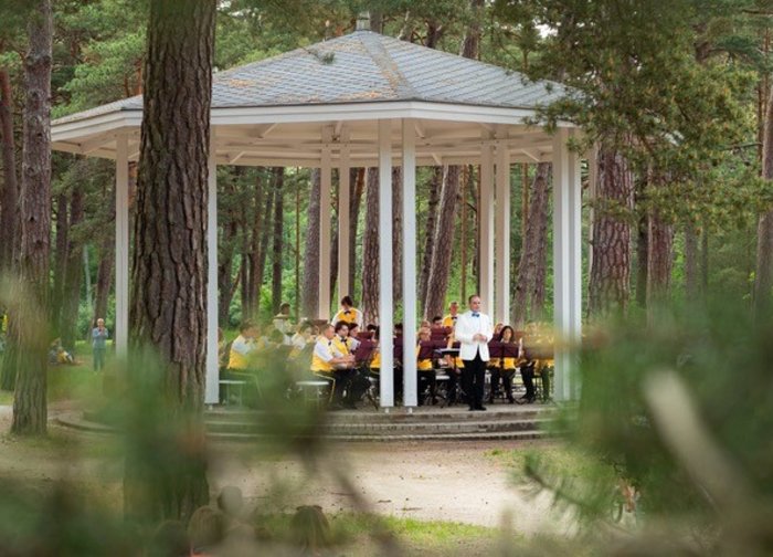 Palangos Birutės parkas prisipildys pučiamųjų muzikos garsų – prasideda koncertų ciklas „Orkestro...