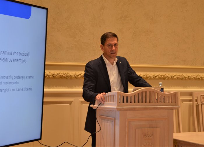 Energetikos ministras D. Kreivys: Pirmasis jūrinio vėjo parkas užtikrins ne tik energetinę...
