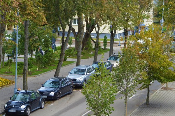 Nuo rugsėjo 16 d. iki gegužės 15 d. automobilių stovėjimas miesto gatvėse - nemokamas