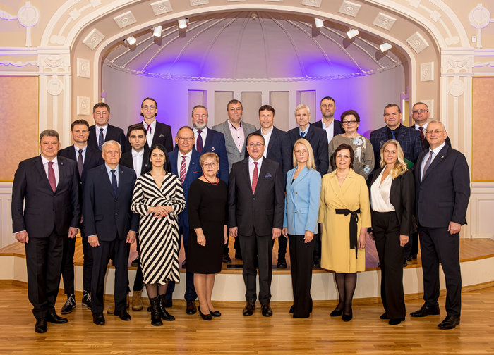 Šiandien Kurhauzo salėje iškilmingai naujai kadencijai prisiekė Palangos meras Šarūnas Vaitkus ir...