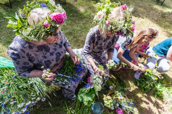 Šventoji vėl tradiciškai suburs draugėn Jonus ir Janinas
