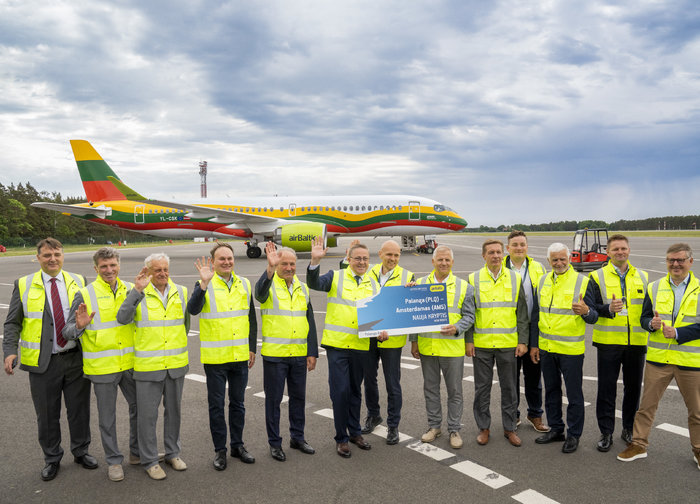 Palangos oro uoste - naujas tiesioginis reisas į Amsterdamą