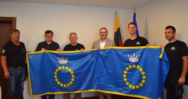 Palangai atstovausiantiems Lietuvos pažinimo ralio „Ryterna modul Mototourism Rally 2024“...