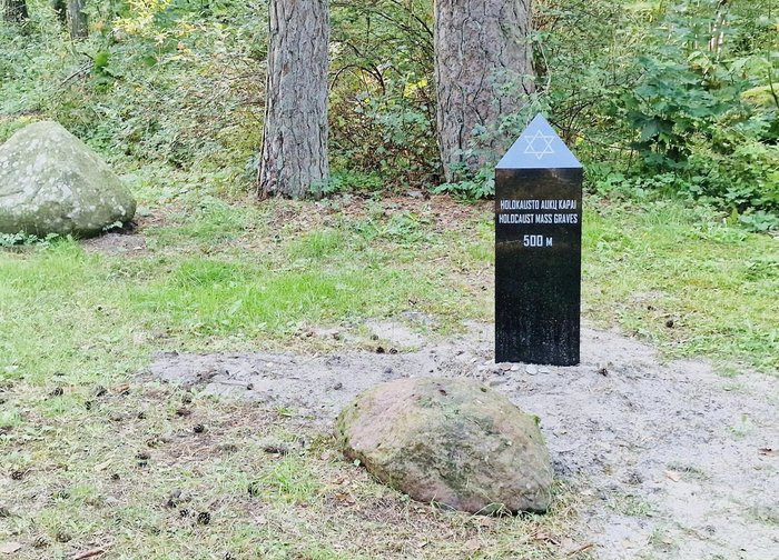 Palangos žydų bendruomenės padėka Palangos miesto savivaldybei už  lordo G. Džanerio stelų atstatymą