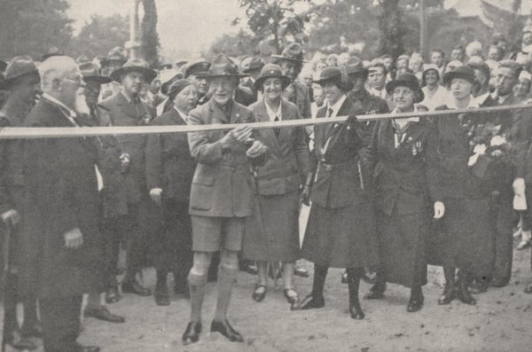 Palangoje sugrąžintas Roberto Baden-Povelio alėjos vardas