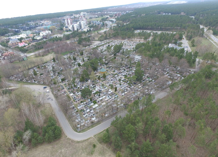 Pasinaudokite "Cemety" sistema tam, kad atrastumėte artimųjų kapus