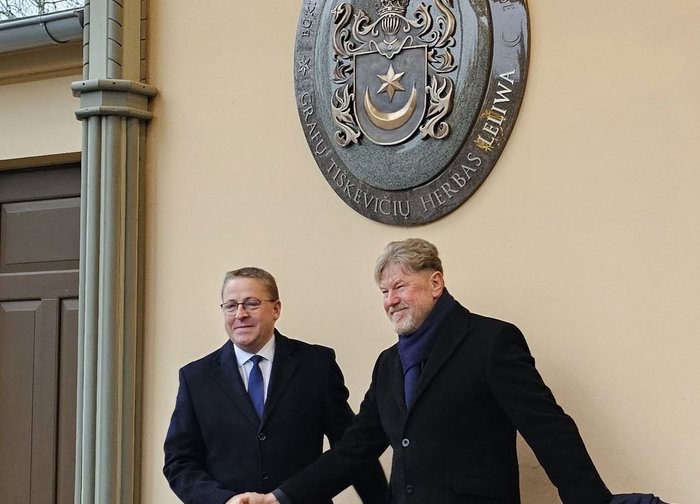 Palangos Kurhauzą papuošė grafų Tiškevičių giminės herbas