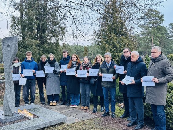 Visame pasaulyje minint Tarptautinę Holokausto aukų atminimo dieną, pagerbti ir prisiminti...