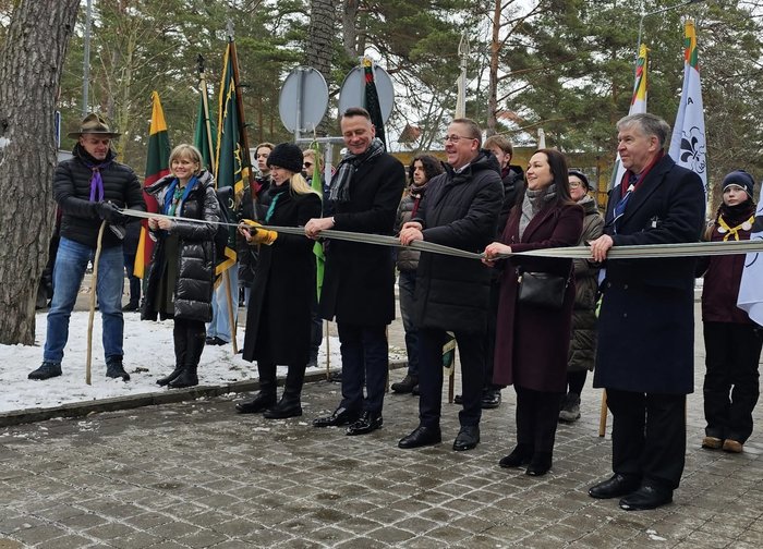 Iškilmingai atidaryta Roberto Baden-Povelio alėja