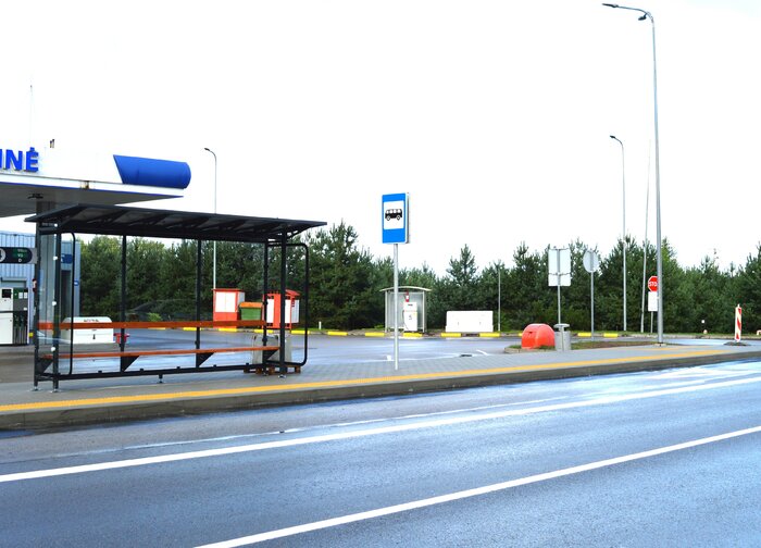 Elijos gatvėje įrengta moderni autobusų stotelė