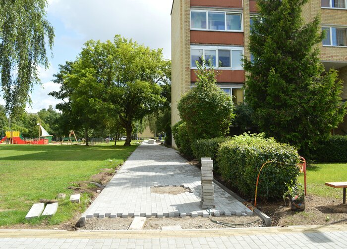 Tęsiami gyvenamosios aplinkos tvarkymo darbai