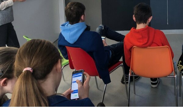 Probleminis interneto naudojimas tarp paauglių: naujos įžvalgos iš 9 Europos šalių tyrimo...