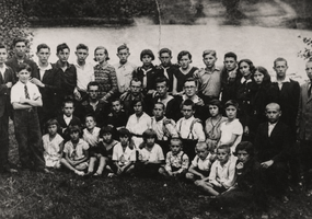 10.	Palangos jaunų žydų organizacijos „Hashomer Hacair“ („Jaunas gynėjas“) grupinė nuotrauka