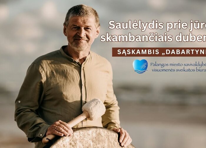 Skambančių dubenėlių garsai – saulėlydžio fone Palangoje