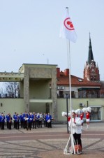 V. Rekašius iškelia Taikos vėliavą. 
